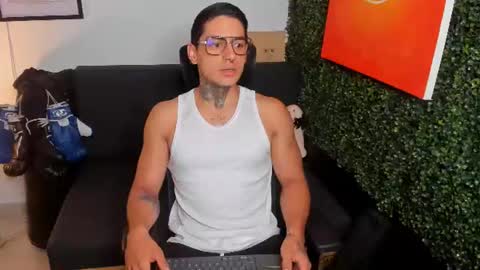 Simon Cortes online show from July 26, 11:17 am