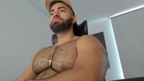 Snapshot of simon_leon01 chatting on July 14, 12:22 pm simon_leon01 online show from July 14, 12:22 pm