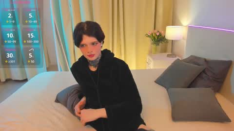 Simona online show from January 19, 11:45 am