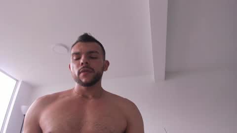 Snapshot of simoncstno chatting on September 11, 10:21 pm Simn online show from September 11, 10:21 pm