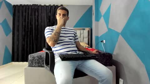 SIMON KELER online show from December 3, 11:46 pm