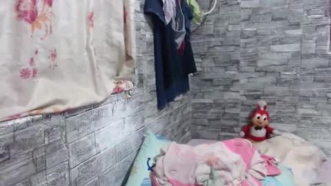 Ela online show from January 27, 10:49 pm