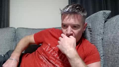 Ricky online show from November 16, 8:36 pm