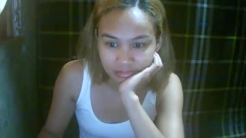 Snapshot of simply__me chatting on February 4, 9:31 pm simply__me online show from February 4, 9:31 pm