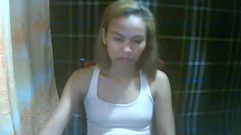 Snapshot of simply__me chatting on February 7, 4:43 pm simply__me online show from February 7, 4:43 pm