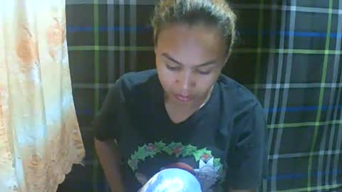 Snapshot of simply__me chatting on February 21, 10:22 pm simply__me online show from February 21, 10:22 pm