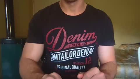 Snapshot of simply_adrian96 chatting on October 12, 9:52 am Adrian online show from October 12, 9:52 am