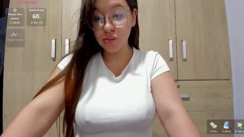 zoe online show from February 10, 9:52 pm