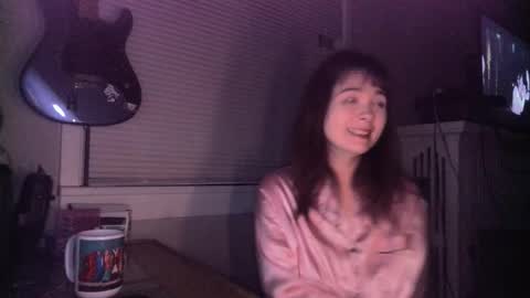 Snapshot of simpsznn chatting on February 23, 10:01 am simpsznn online show from February 23, 10:01 am