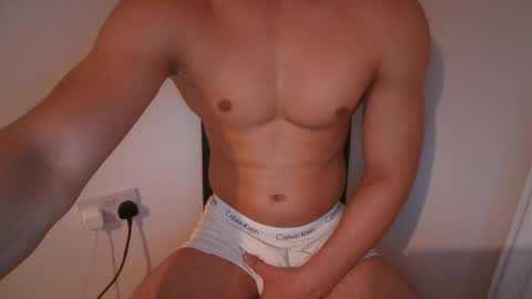 Snapshot of sims___ chatting on July 26, 11:00 pm sims___ online show from July 26, 11:00 pm