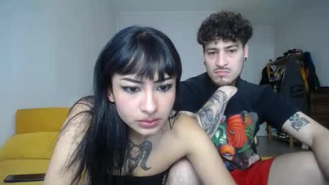 Snapshot of simur_sahso chatting on November 28, 1:14 pm Sofi wed. - sat. 11am - 11 pm and Santi with Sofi sun.. - tue. 11 am - 5 pm europe online show from November 28, 1:14 pm