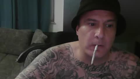 sinalco1975 online show from November 3, 1:29 am