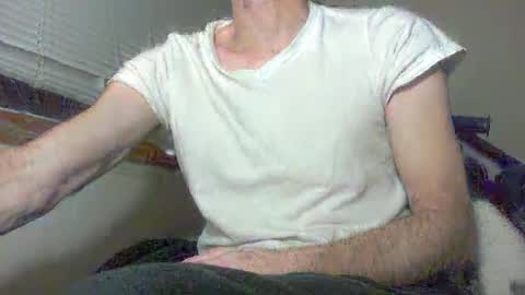 Snapshot of sincity98 chatting on December 14, 7:47 am sinner online show from December 14, 7:47 am