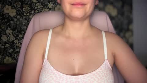 Sindra online show from December 3, 12:51 am