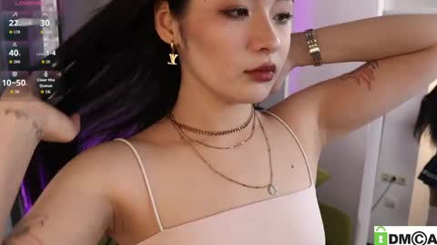 Eva online show from May 10, 8:03 pm