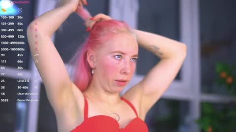 Snapshot of sinfulfairy chatting on November 25, 4:07 pm online show from November 25, 4:07 pm