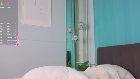 Snapshot of sinfulfairy chatting on January 8, 5:59 pm online show from January 8, 5:59 pm