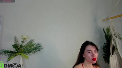 sinfulkittyyy online show from April 13, 9:15 am