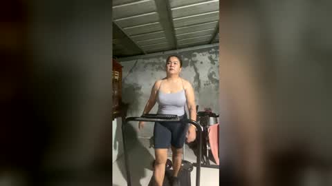 Snapshot of sinfullwife6969 chatting on February 17, 1:18 pm sinfullwife6969 online show from February 17, 1:18 pm