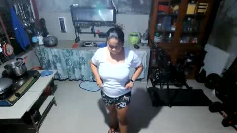 sinfullwife6969 online show from May 22, 11:16 am