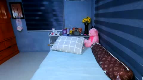 sinfullwife6969 online show from June 25, 2:54 pm