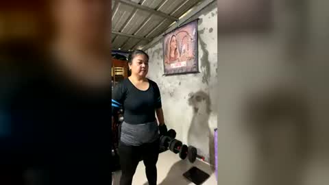 sinfullwife6969 online show from July 8, 12:48 am