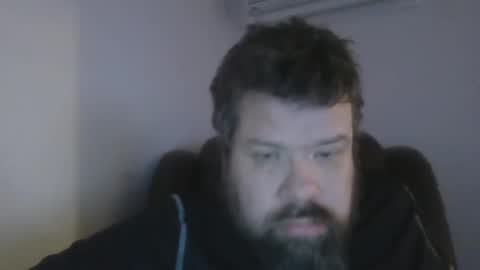 Snapshot of singledude_69 chatting on December 17, 12:01 am SingleDude 69 online show from December 17, 12:01 am