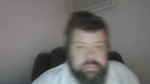 Snapshot of singledude_69 chatting on December 28, 12:35 pm SingleDude 69 online show from December 28, 12:35 pm