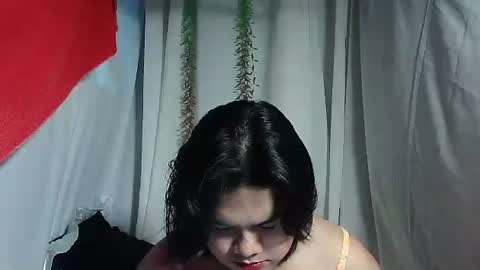 Snapshot of singleheart05 chatting on February 28, 11:11 am singleheart05 online show from February 28, 11:11 am