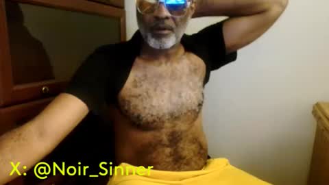 My Name Is..............................John online show from April 26, 12:41 am