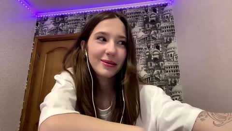 Anna online show from January 16, 1:26 pm