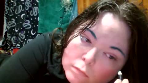 Siofra online show from May 9, 1:22 am