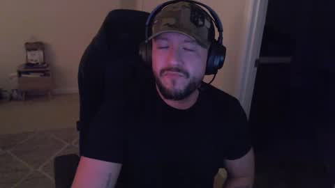 sir2tuggz online show from February 24, 8:34 am