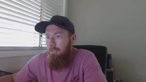 sir_cheify online show from April 10, 1:44 am