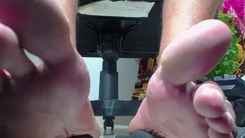 only foot                         worshipers here online show from January 17, 1:36 am