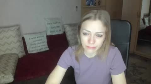 sirenasilk online show from February 6, 3:44 am