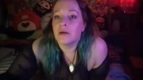 Snapshot of sirenfalls888 chatting on October 4, 4:32 am RavenFalls Aphrodite Priestess online show from October 4, 4:32 am