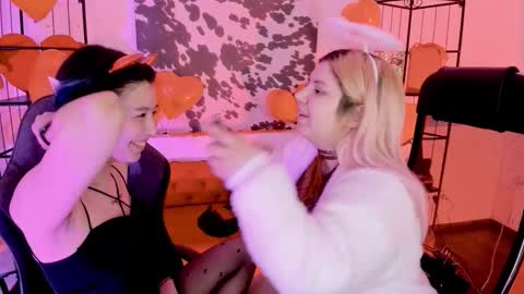 Si online show from February 13, 7:43 pm