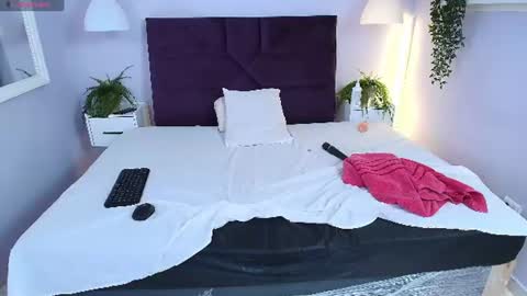sirenyrouss online show from July 10, 10:12 pm