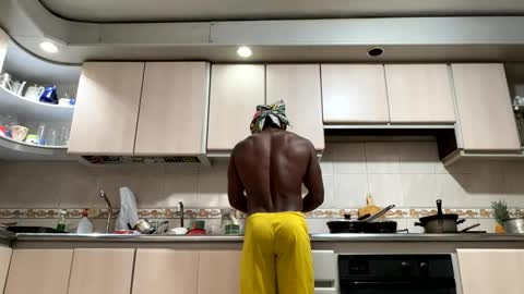 siriss_boyrag online show from June 2, 2:30 pm