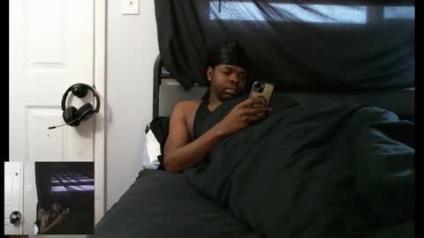Snapshot of sirthedom chatting on June 3, 6:46 pm sirthedom online show from June 3, 6:46 pm
