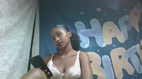 Snapshot of siscabelle chatting on January 12, 9:47 am siscabelle online show from January 12, 9:47 am