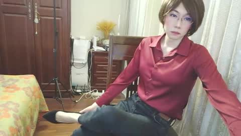 Sissy Ada online show from April 27, 1:42 pm