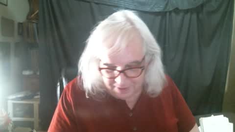 Snapshot of sissydianetx chatting on October 20, 11:38 pm Sissy Diane online show from October 20, 11:38 pm