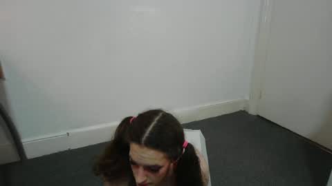 sissyp3n3lope online show from July 12, 12:12 am
