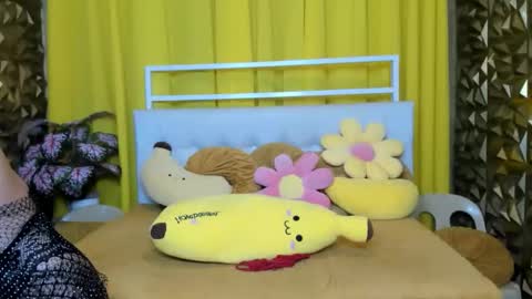 Snapshot of sissyserve_sonya chatting on February 27, 11:10 am sissyserve_sonya online show from February 27, 11:10 am