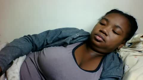 sisyh697532 online show from June 18, 9:19 pm