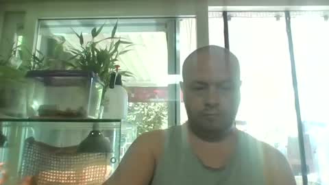 Snapshot of sixten113 chatting on May 28, 7:38 am sixten113 online show from May 28, 7:38 am
