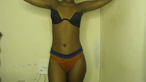 sizzly_ass online show from March 21, 10:53 am