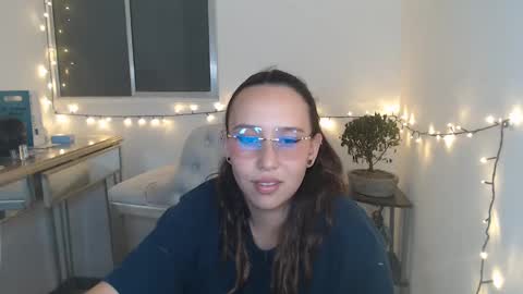 Alice online show from January 30, 9:47 pm